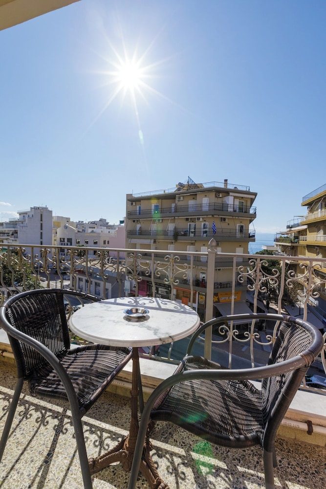 Hotel Mitzithras 28/37