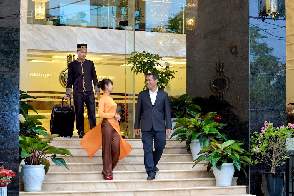 LONDON HANOI HOTEL 4/41