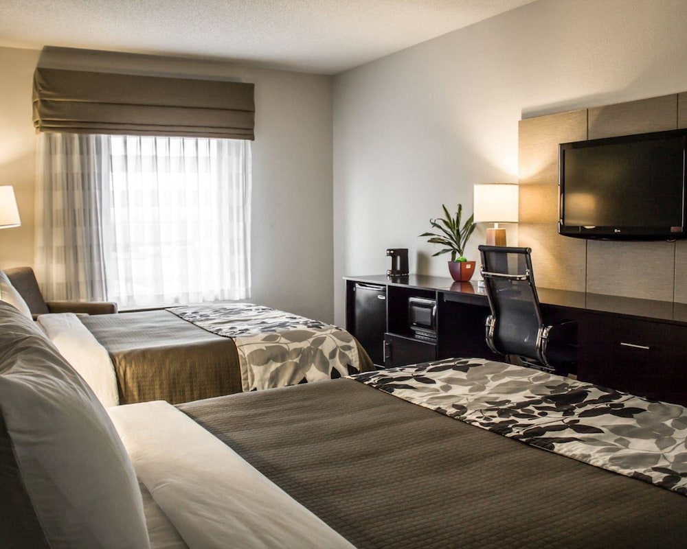 Express Inn & Suites 12/40