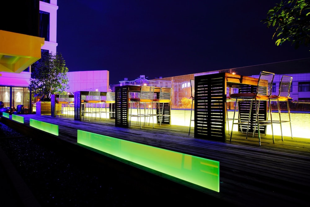 Dw Hotels 5/50