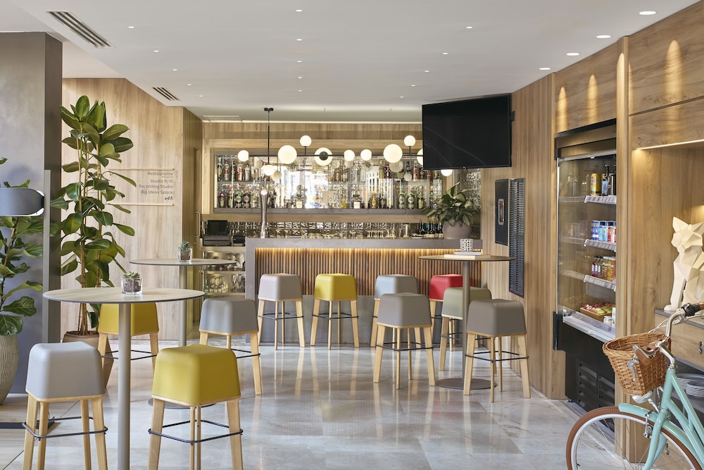 Innside by Melia Barcelona Apolo 59/75