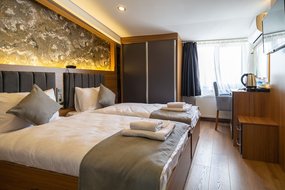 Calenberg Hotel 16/50