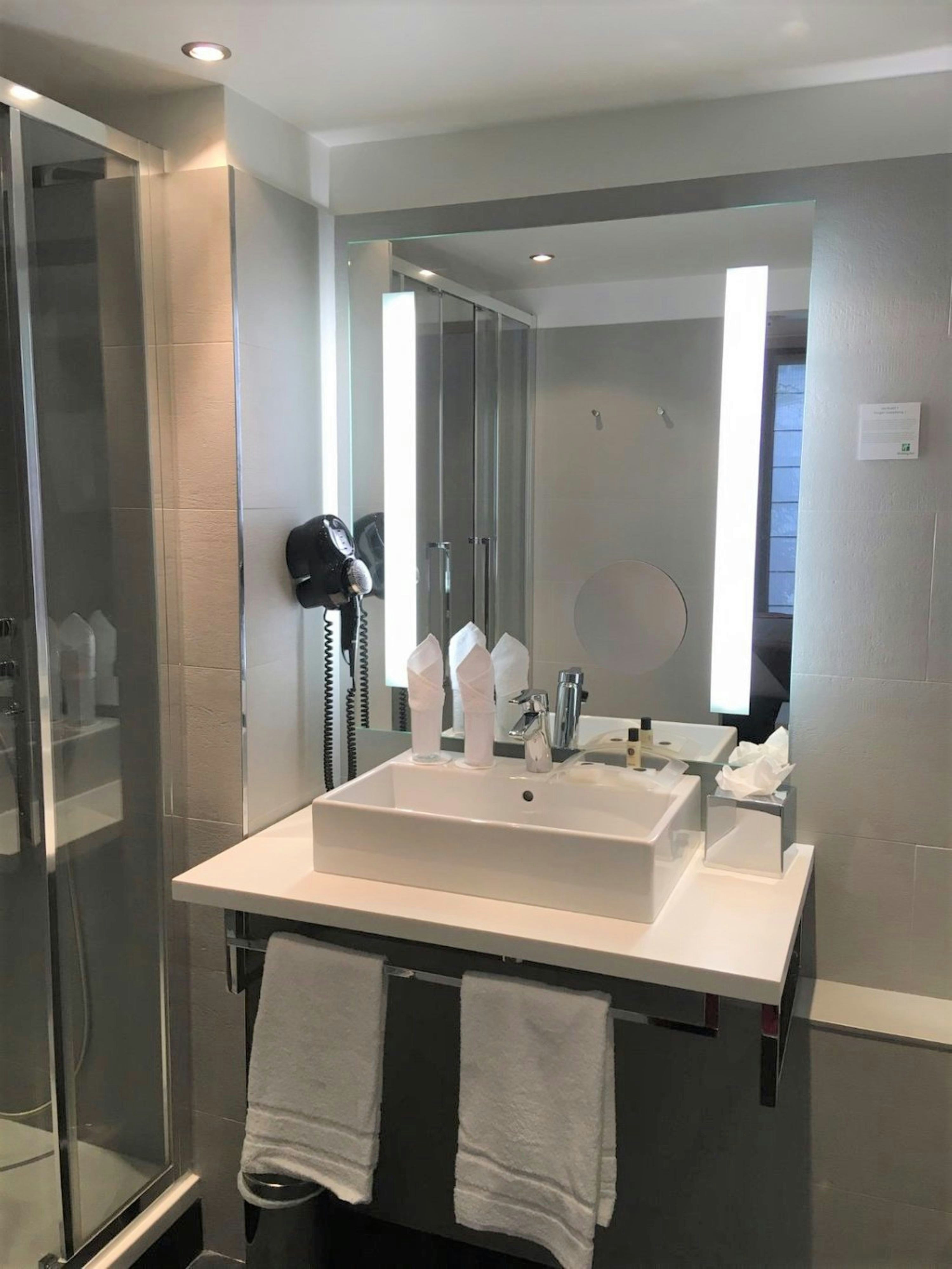 DoubleTree by Hilton Paris Bougival 50/50