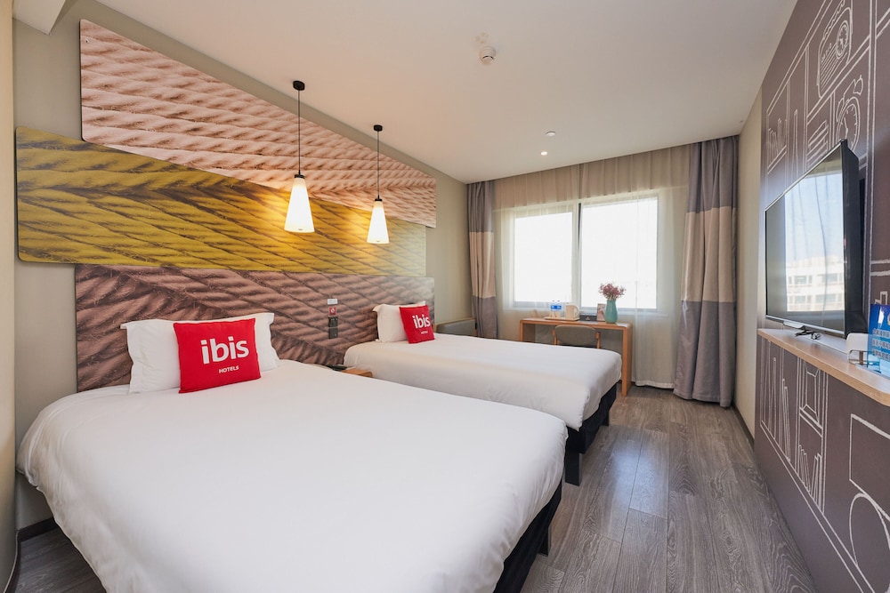 Ibis Beijing Changying 16/49