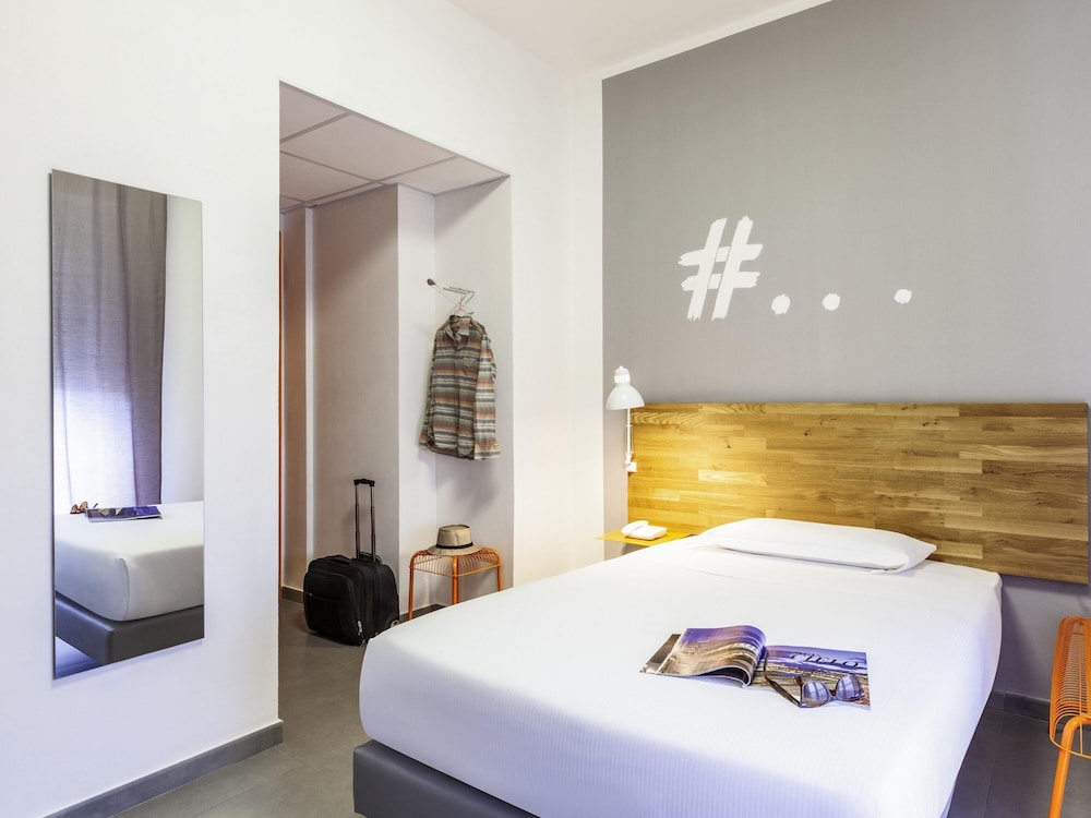 Ibis Styles Brindisi 27/66