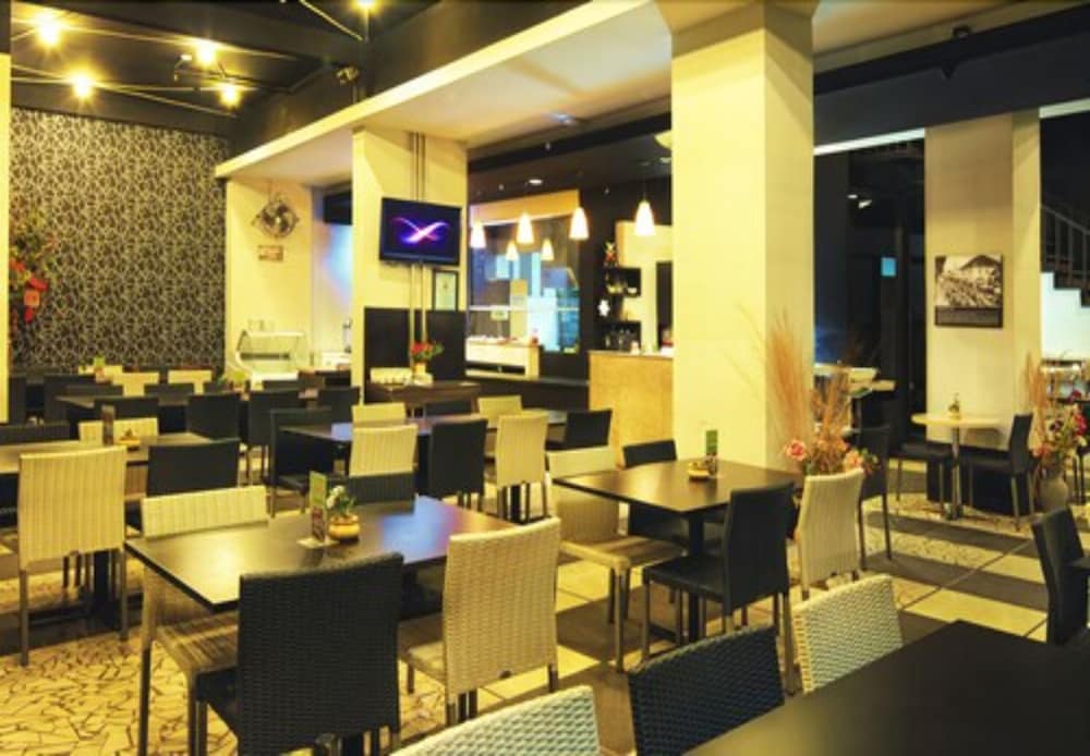 Valore Hotel 55/62