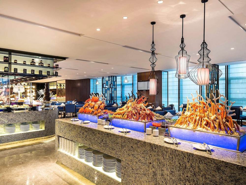 Novotel Ningbo East 57/76