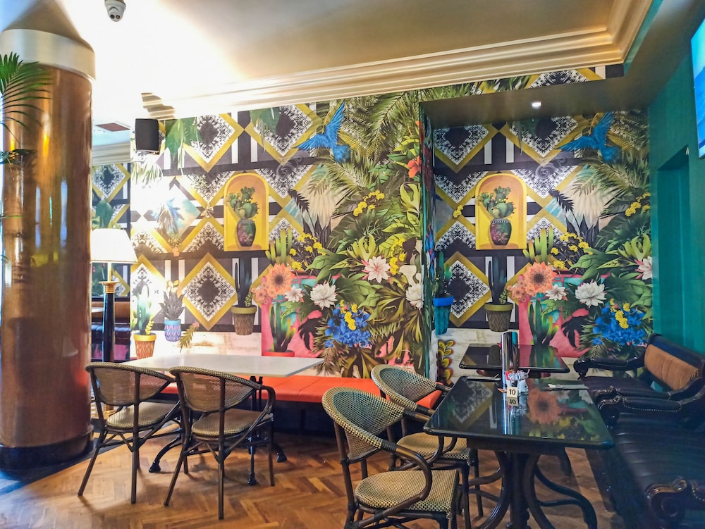 Victoria Hotel Galway 47/50