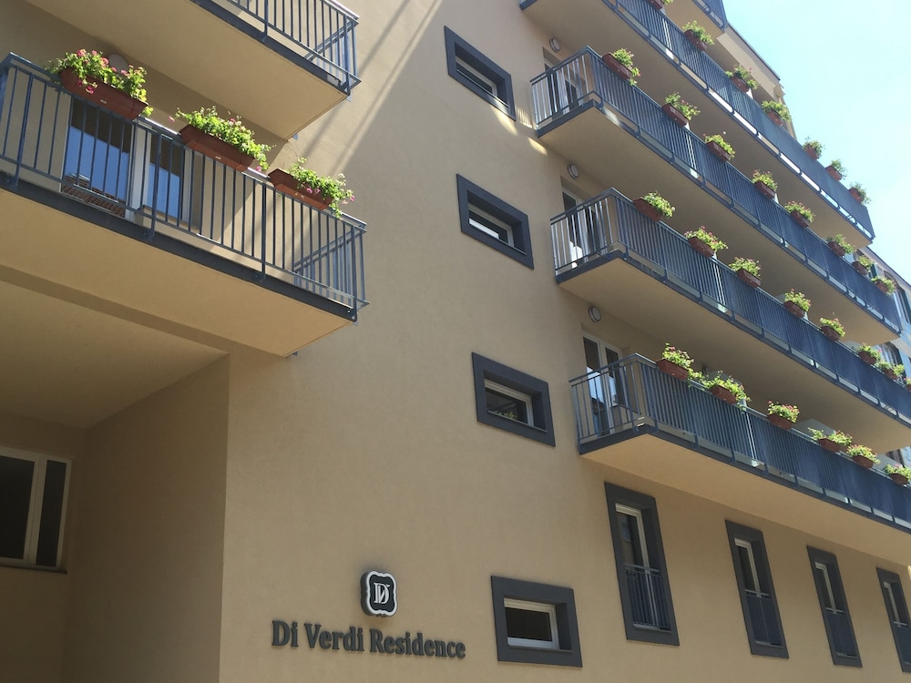 Di Verdi Imperial Hotel 3/58