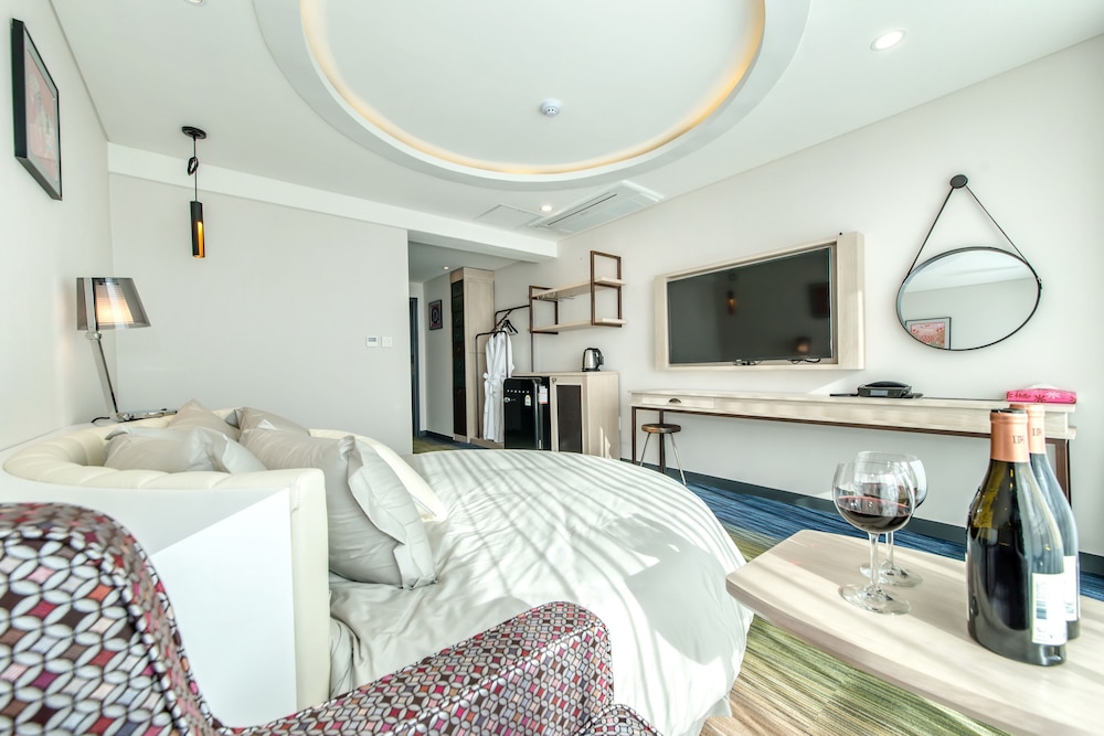 Marevo Beach Hotel 25/76