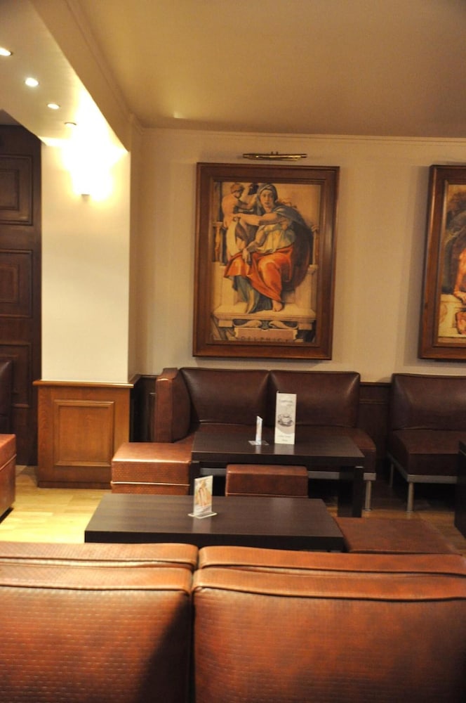ATHENS CITY HOTEL 31/51