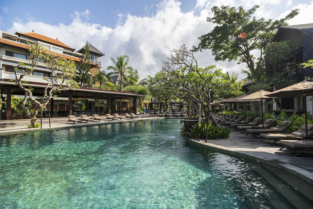 Ramayana Suites and Resorts in Kuta (Bali)