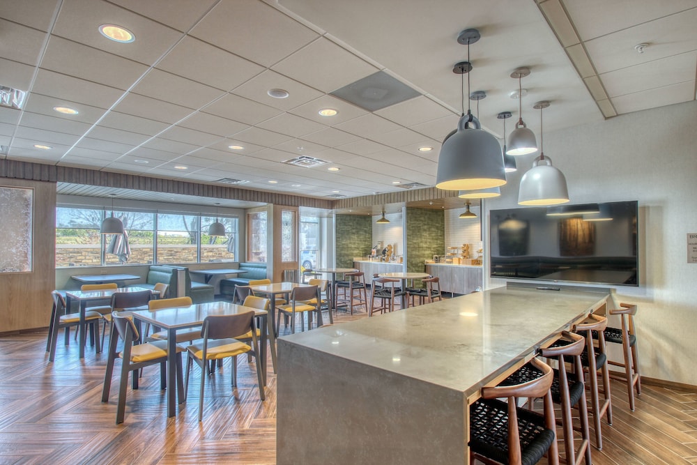 Fairfield Inn & Suites By Marriott Appleton 35/37