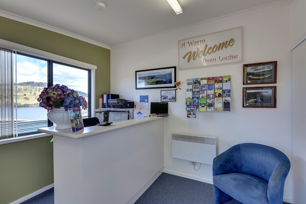 PORT HUON COTTAGES 7/19