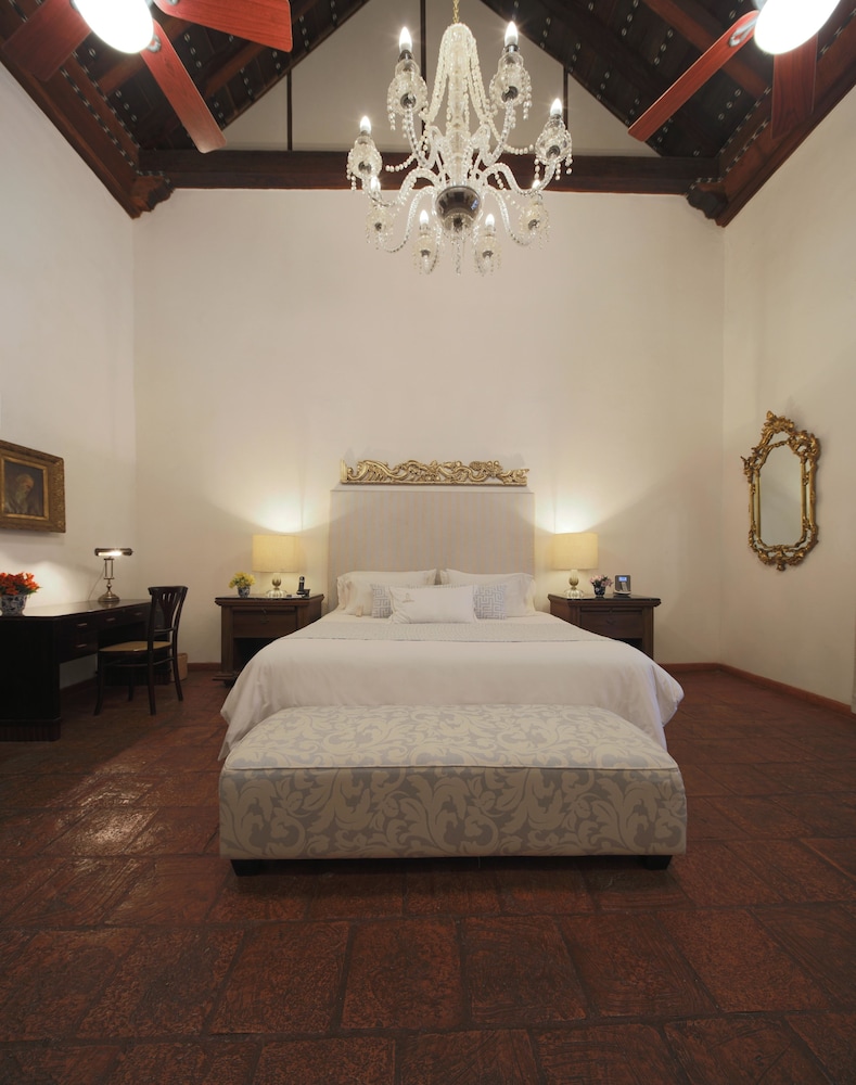 Casa Del Arzobispado Hotel 27/69