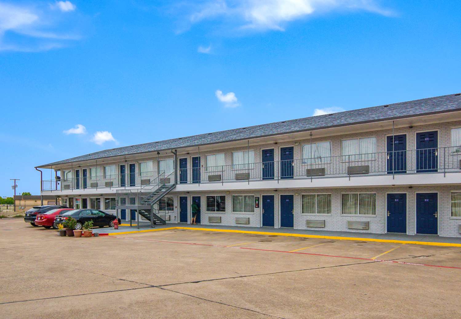 Knights Inn North Richland Hills 5/28