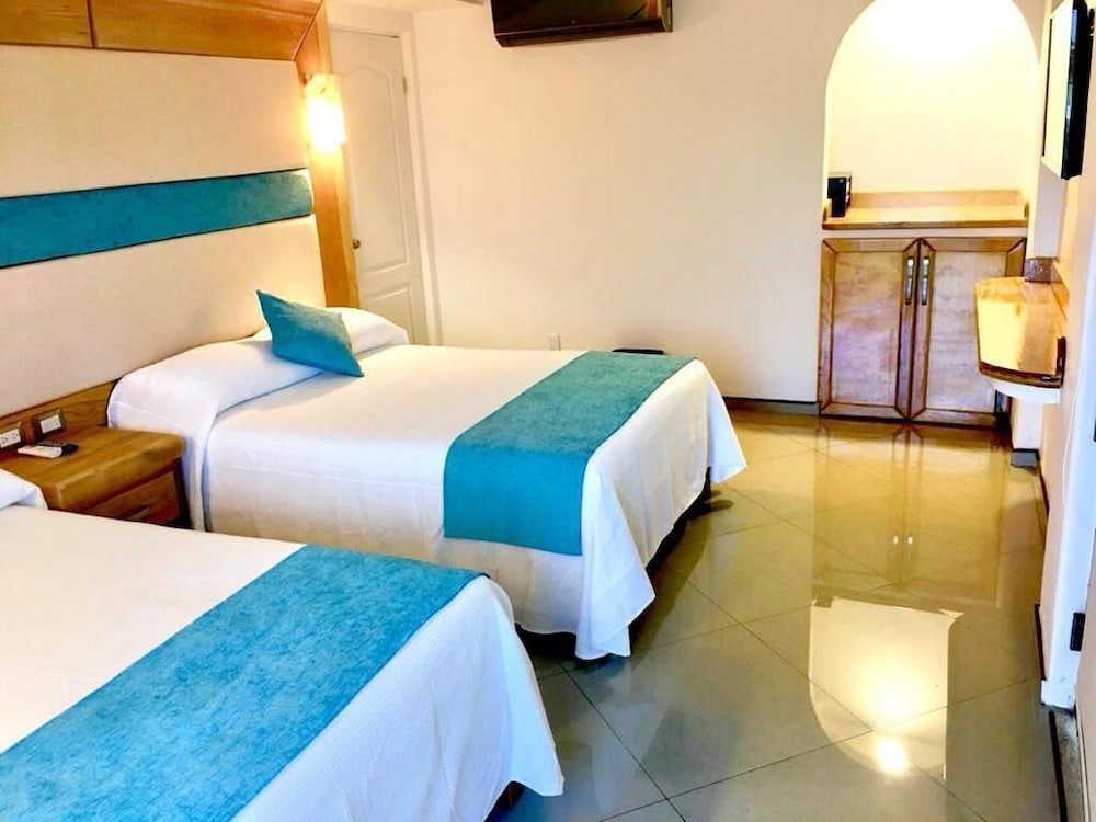Hotel Blue Star Cancun 18/50
