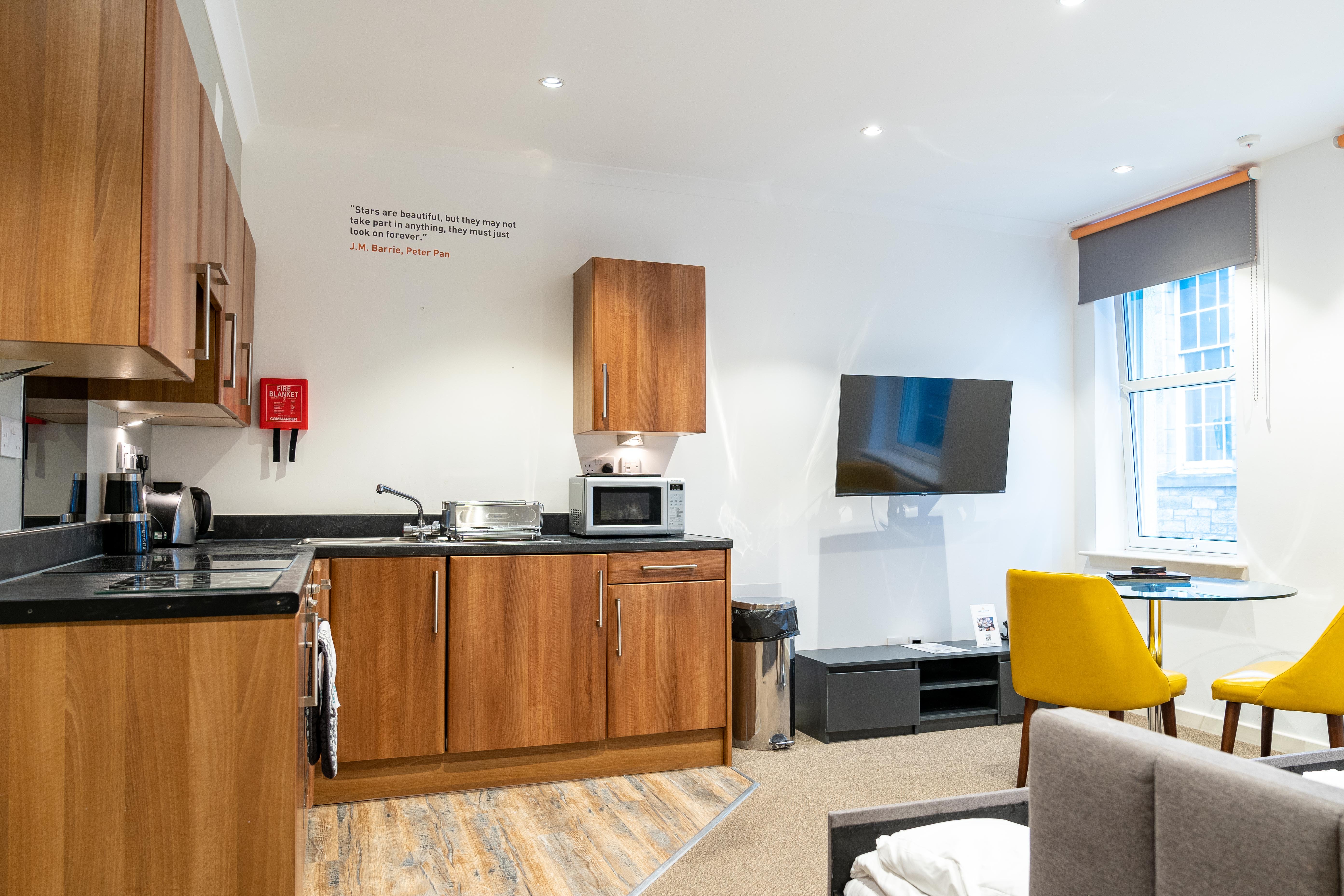 Stewart by Heeton Concept Aparthotel Edinburgh 38/60