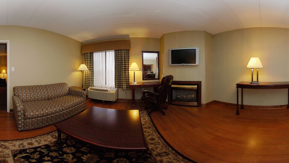 Holiday Inn Express And Suites Indianapolis W Airport Area 40/65