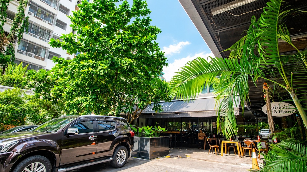 Galleria 12 Sukhumvit Bangkok by Compass Hospitality 42/50