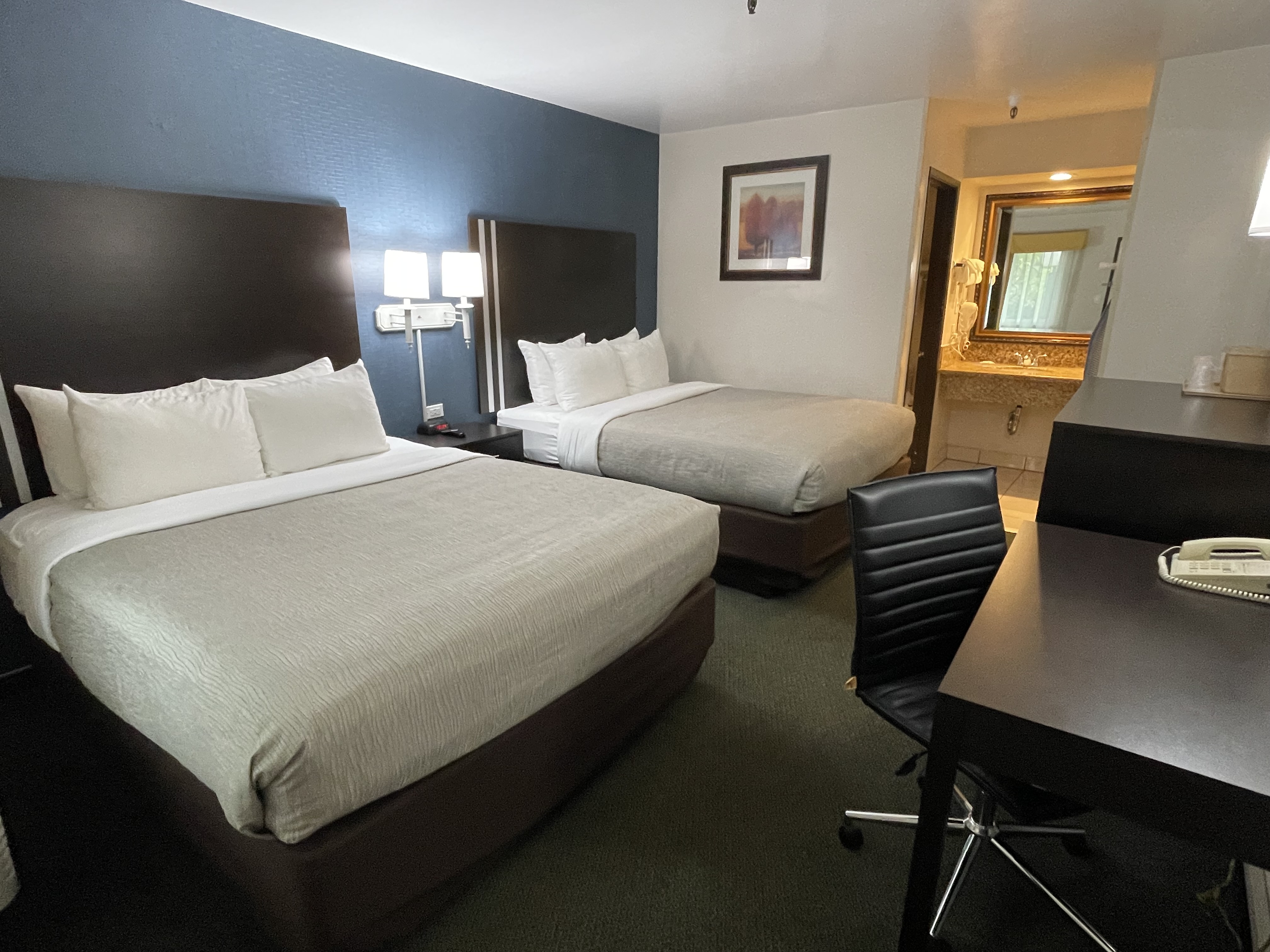 ROOM, 2 QUEEN BEDS