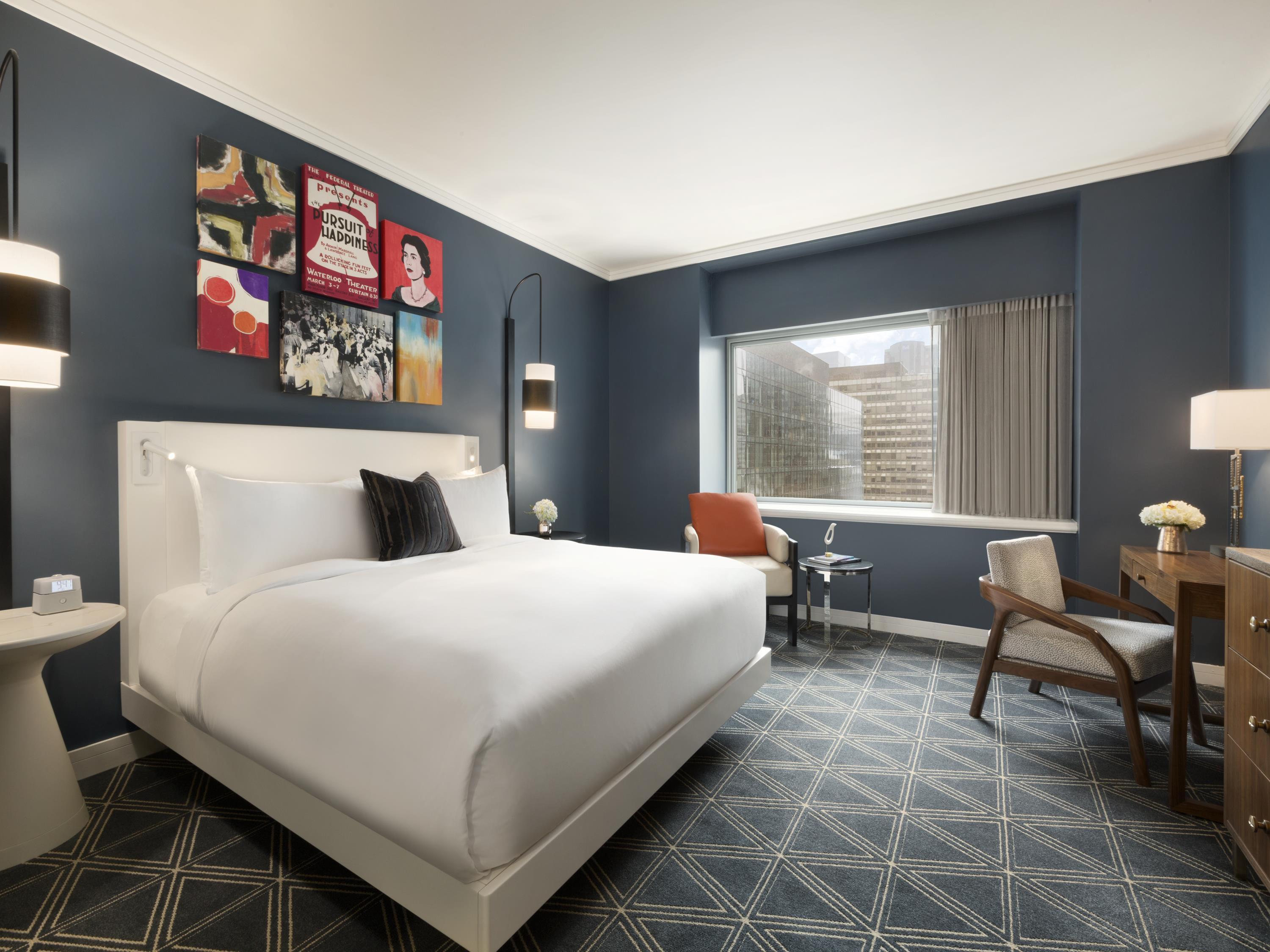 FAIRMONT GOLD, KING BED