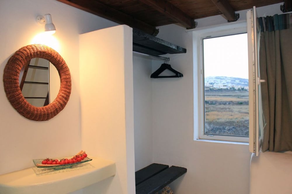 SUPERIOR, STUDIO, QUADRUPLE, POOL AND SEA VIEW
