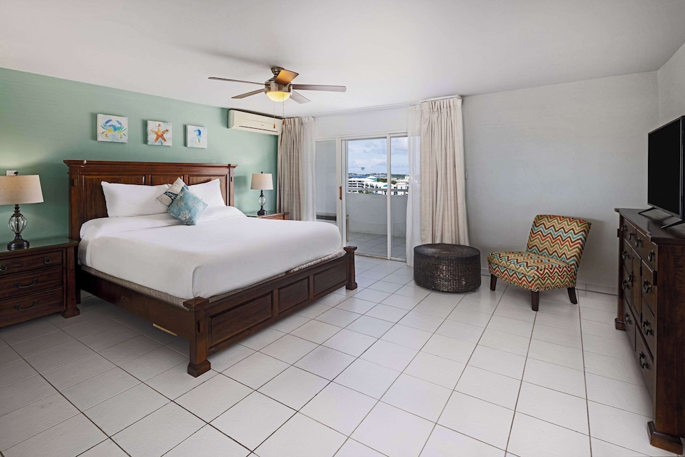 Penthouse Suite, 3 King Beds, Ocean Front, Sofa، Atrium Beach Resort And Spa St Maarten A Ramada By Wyndham 4/5