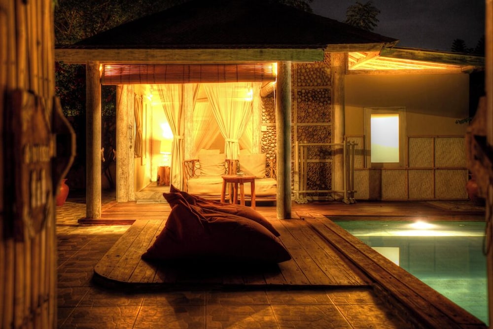 LES VILLAS OTTALIA GILI MENO 25/50