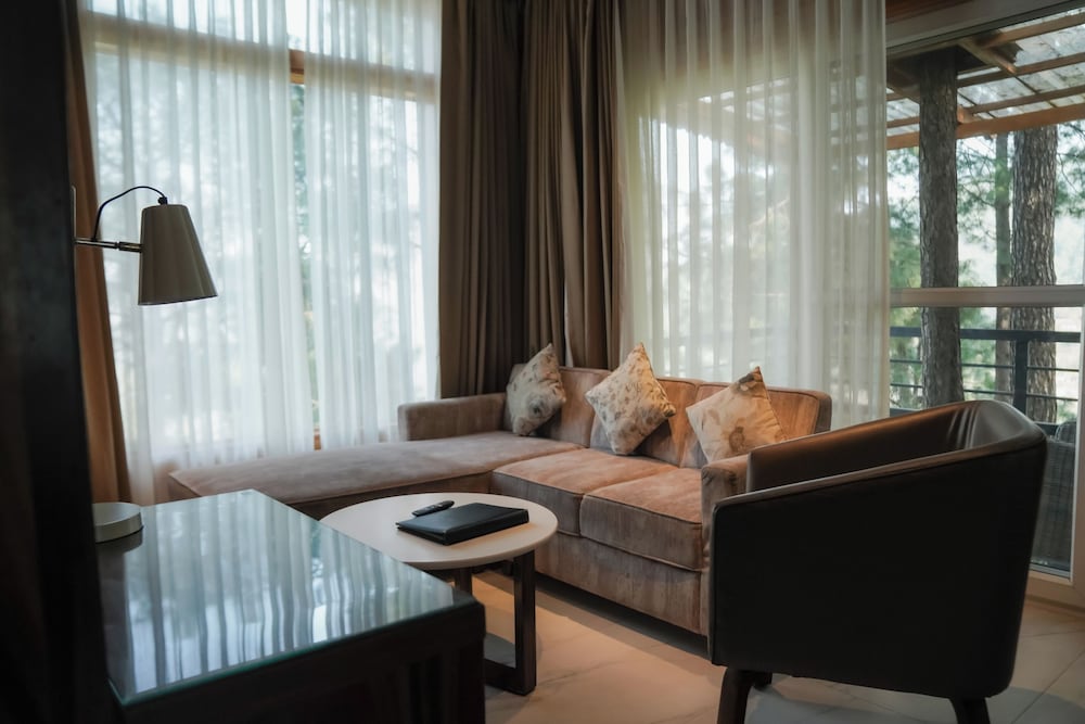 UNA Comfort Kasauli Hills Resorts 31/50