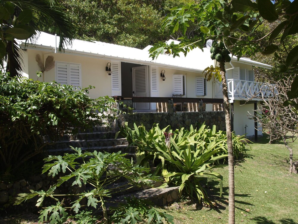 Firefly Plantation Bequia 39/50