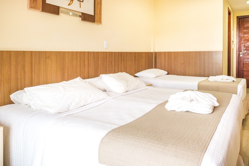 Mediterranee Hotel 16/32