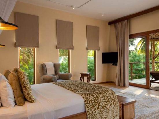 5 Bedrooms, Garden, Luxury, Villa