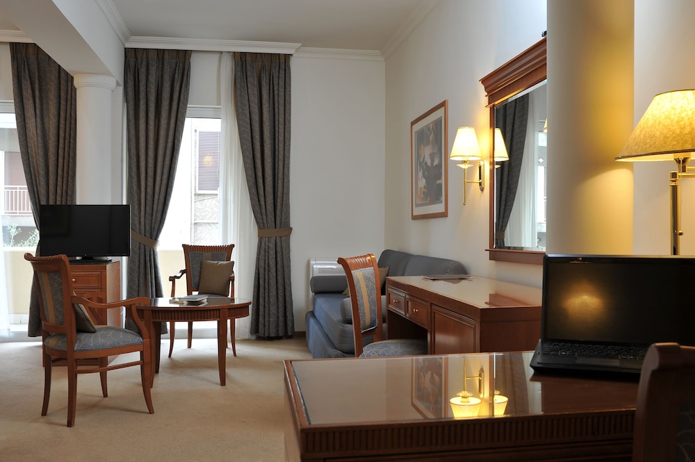 Athens Atrium Hotel 34/39