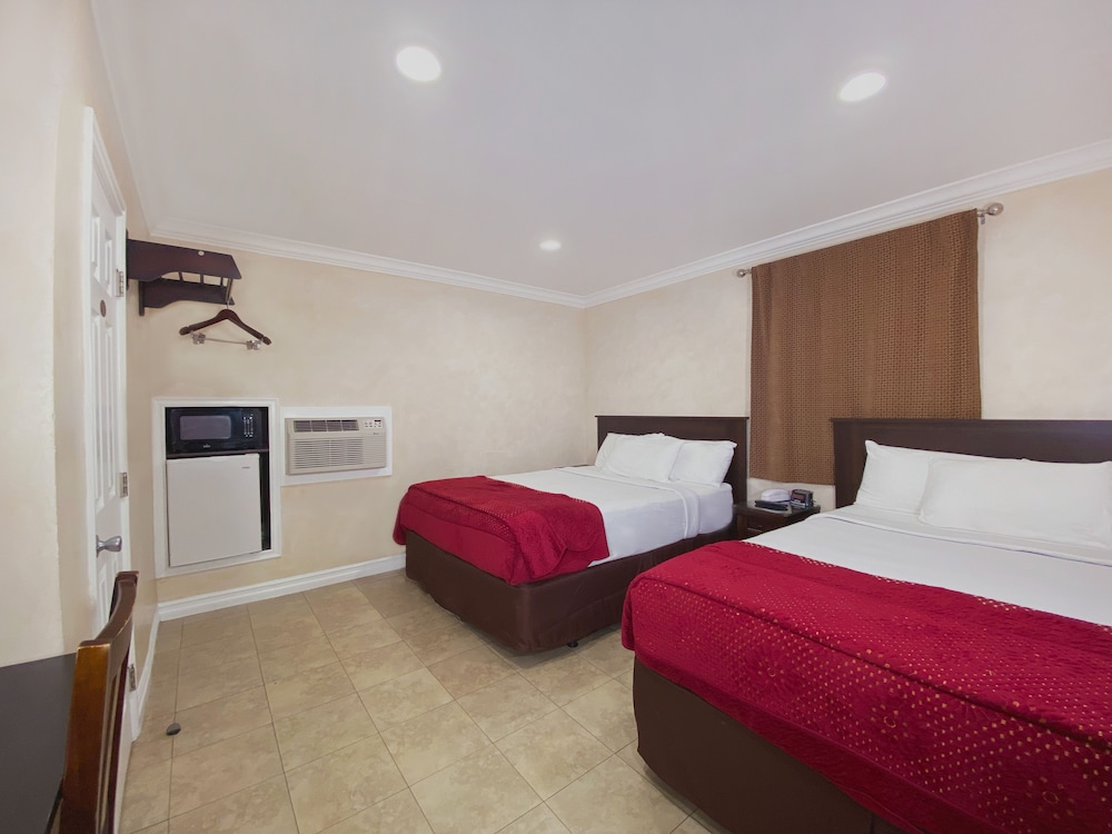 Nite Inn 32/67