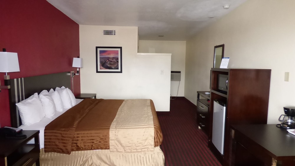 Rodeway Inn At Lake Powell 26/42