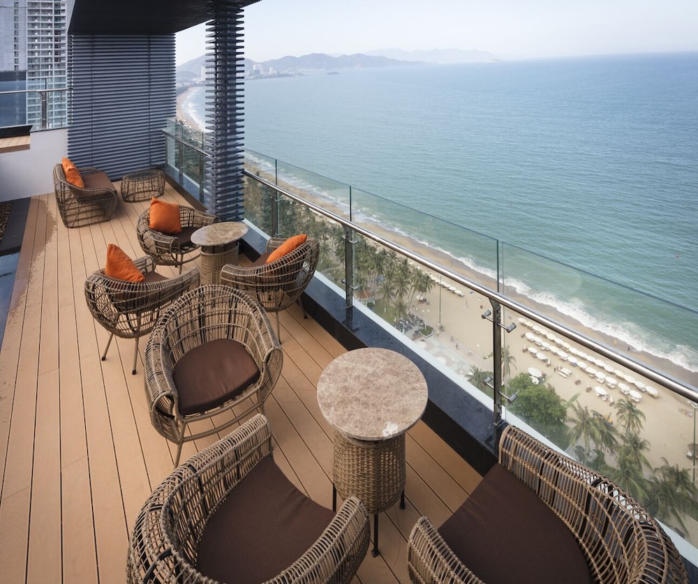 Comodo Nha Trang Hotel 44/50