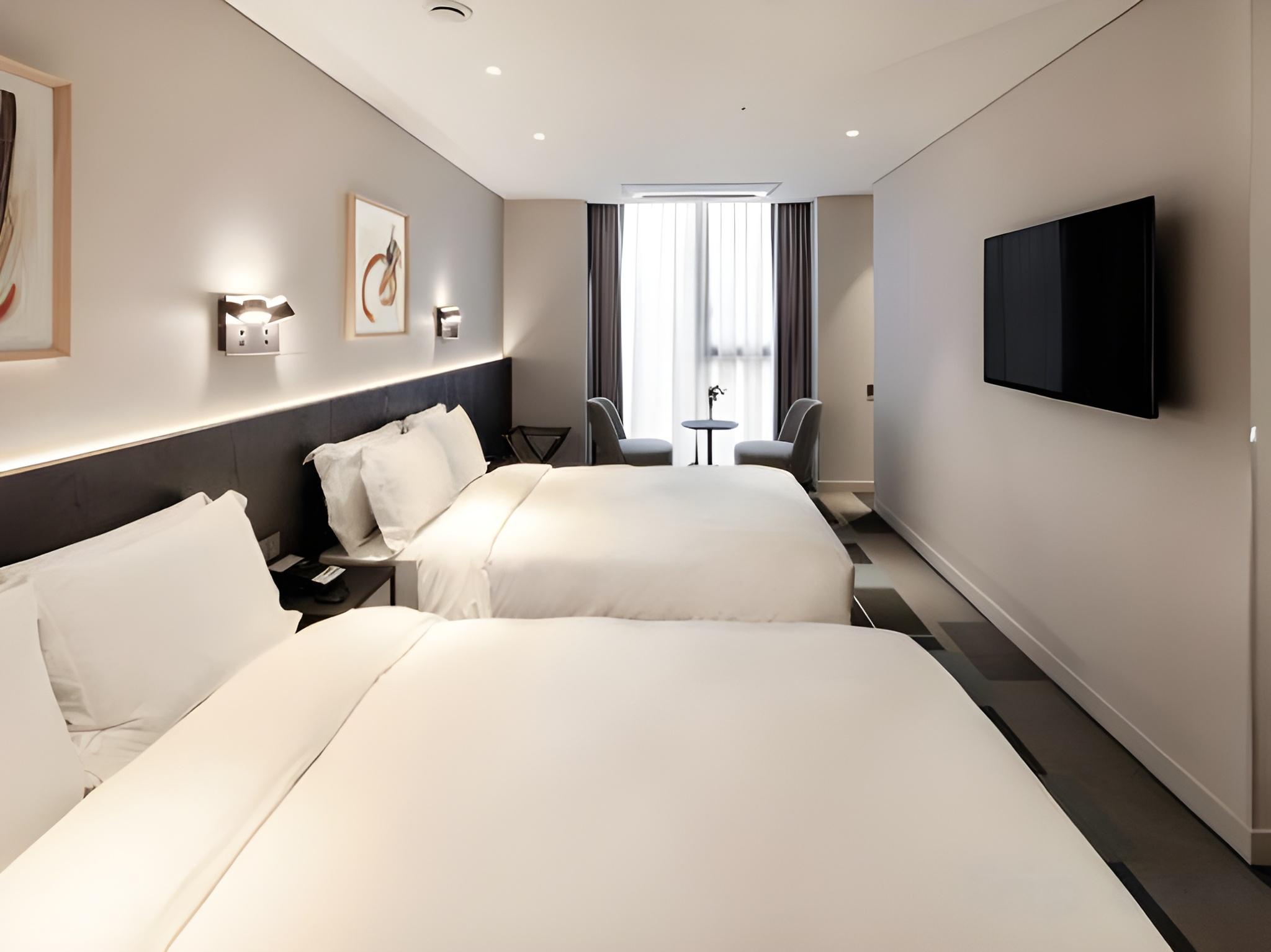 Quard, 2 Double Beds