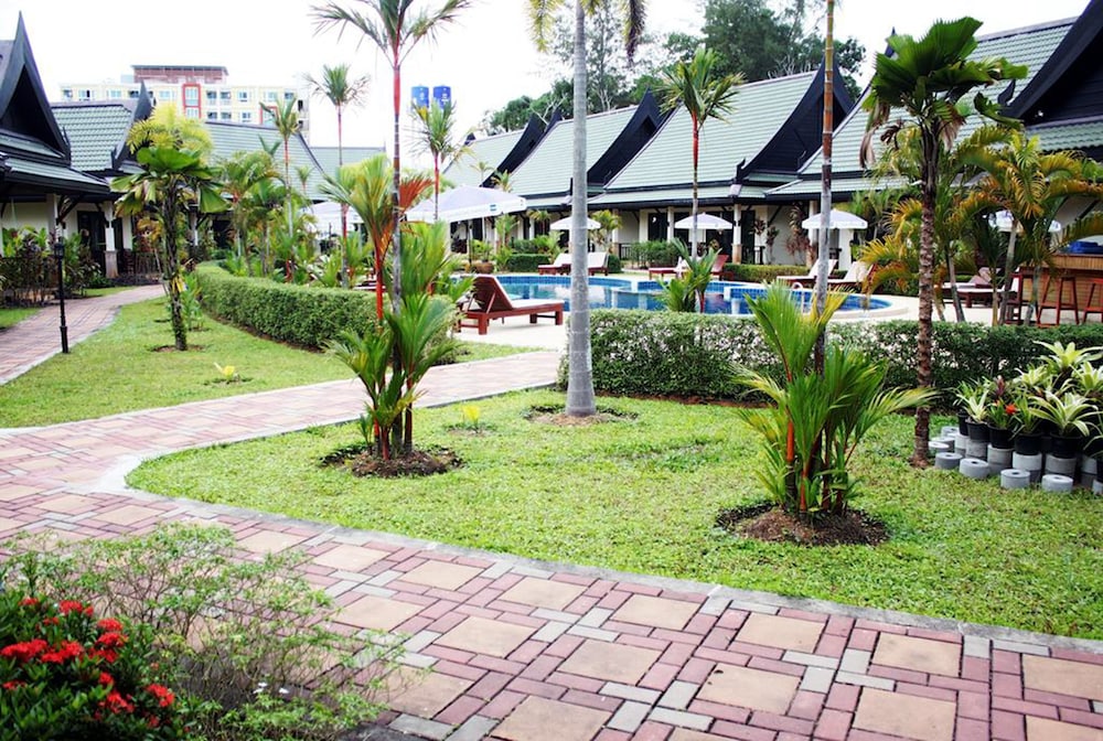 Airport Resort And Spa 17/69