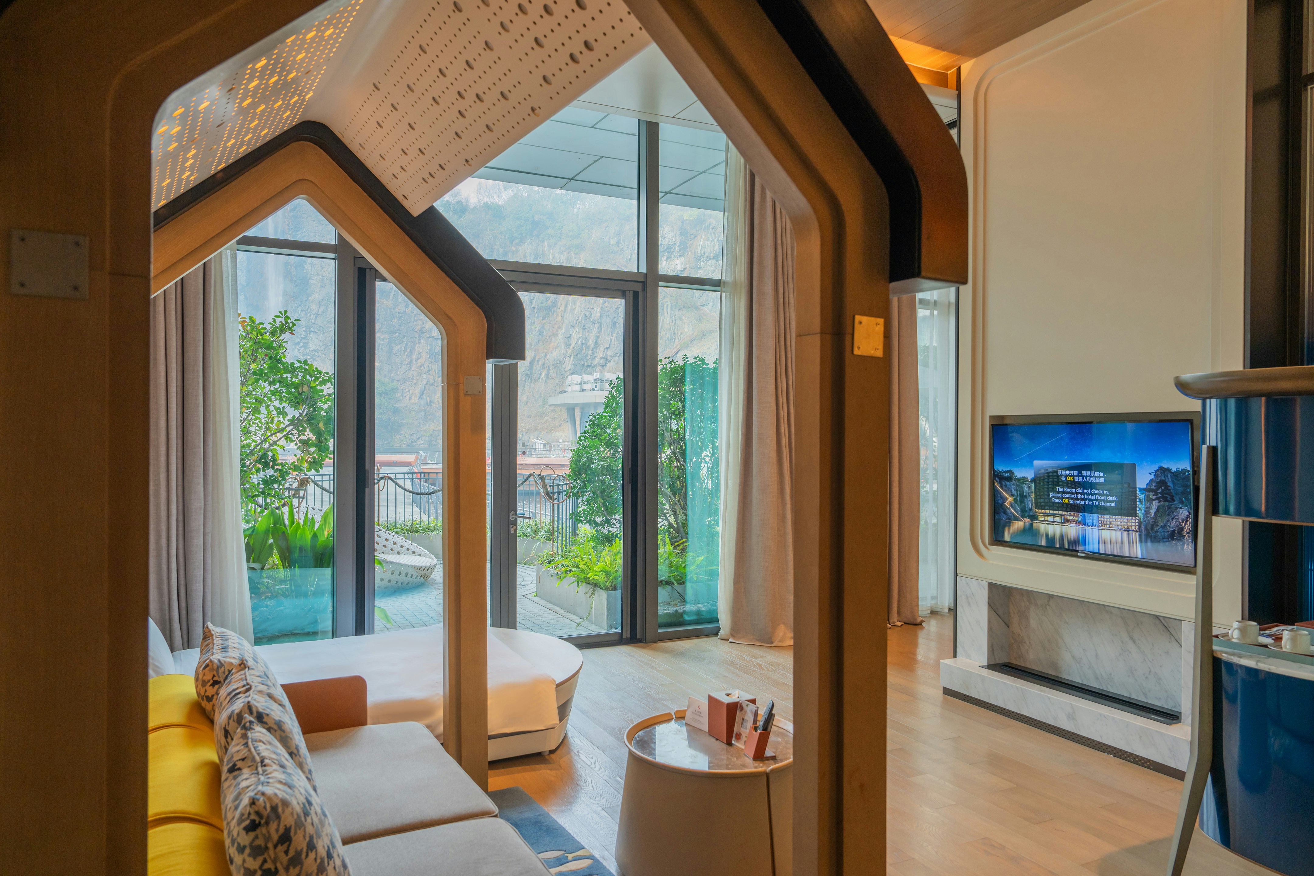 Duplex, Suite, Unit View
