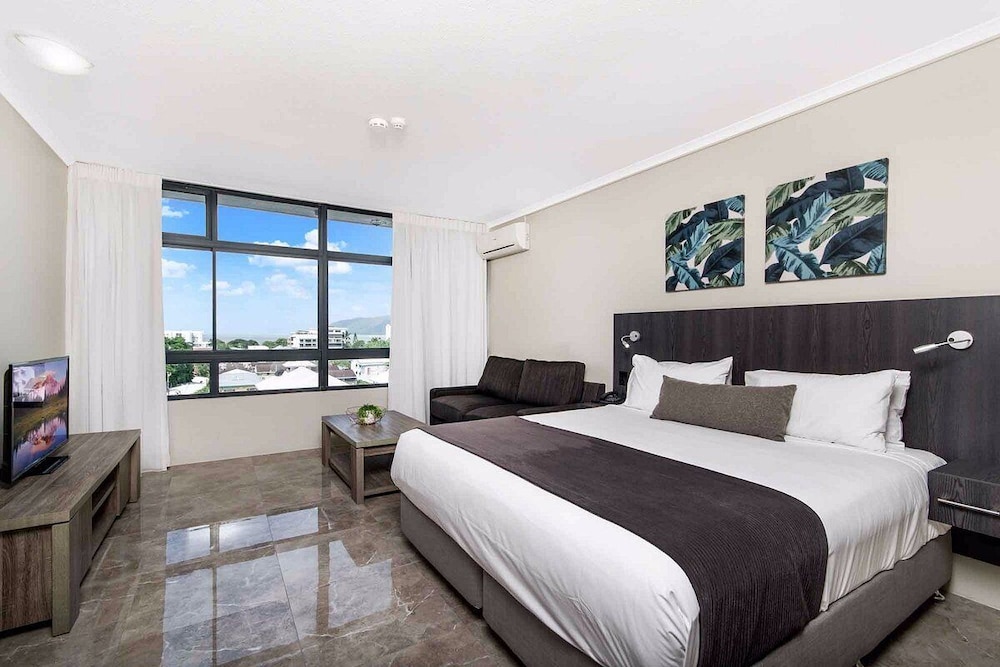 SUPERIOR, STUDIO, OCEAN VIEW