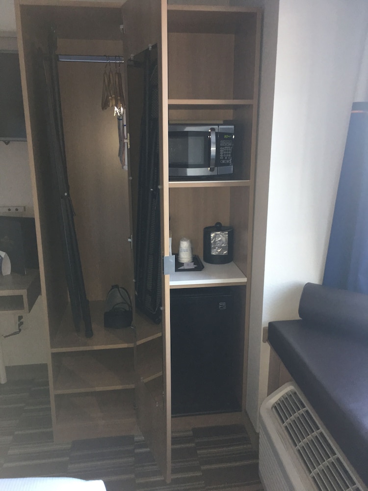Microtel Inn And Suites By Wyndham Moorhead Fargo Area 6/39