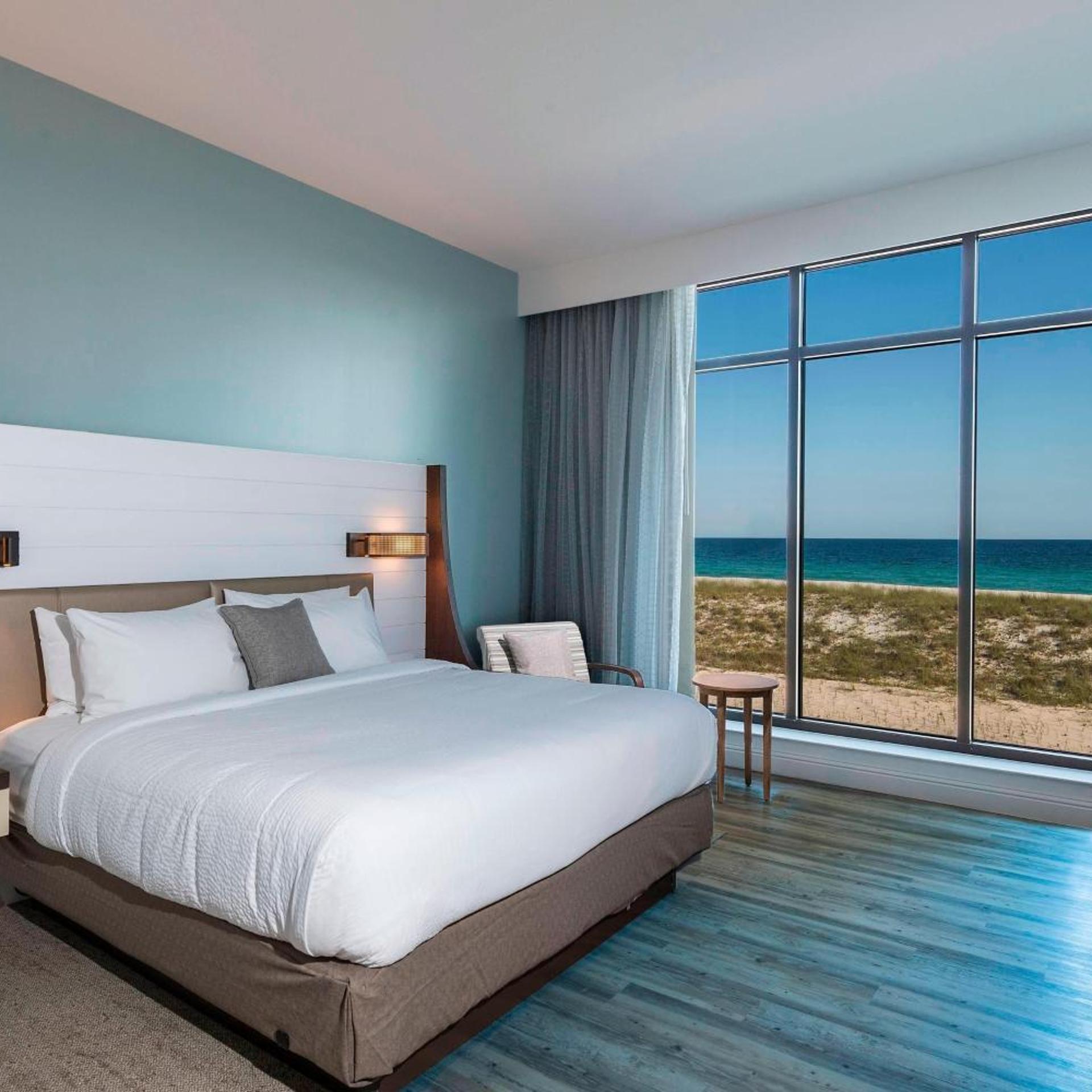 Deluxe, Suite, King Bed, Gulf View, Sofa, Ground Floor