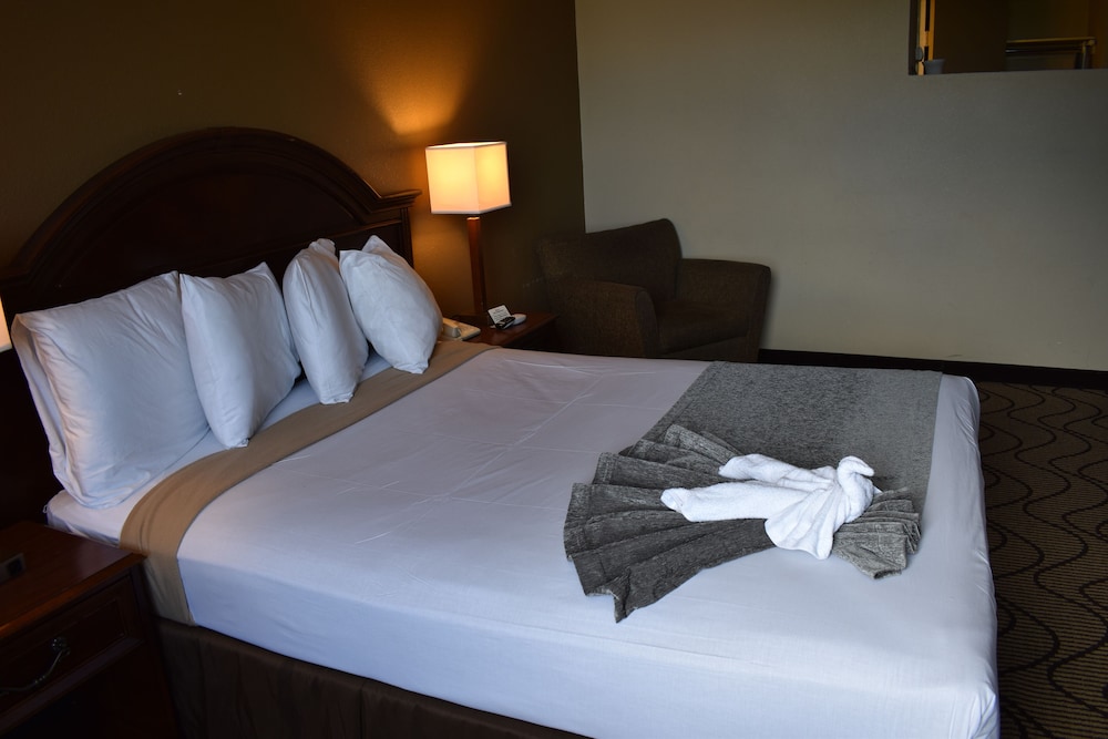 JACK LONDON INN 10/53
