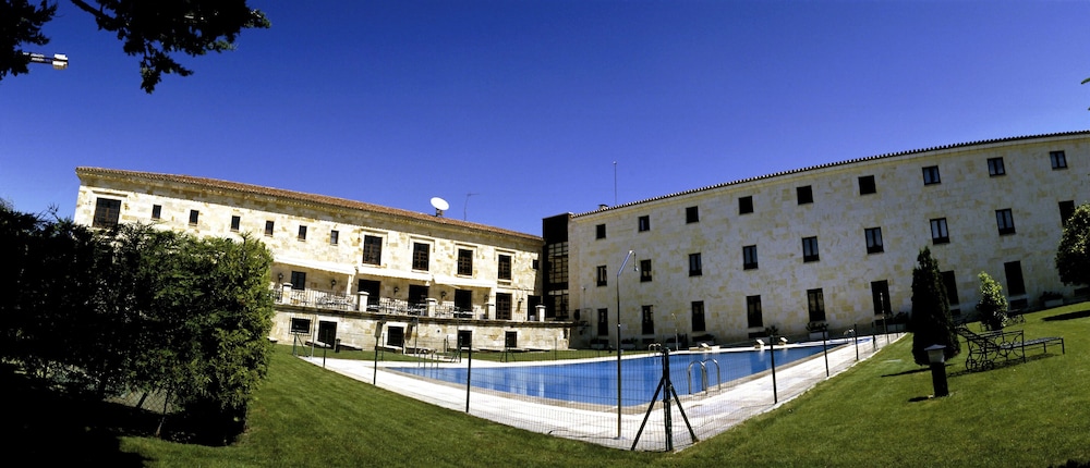 Parador De Zamora 47/50