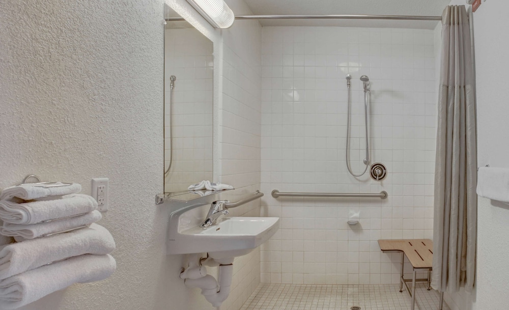 Motel6 Medford, OR 40/40