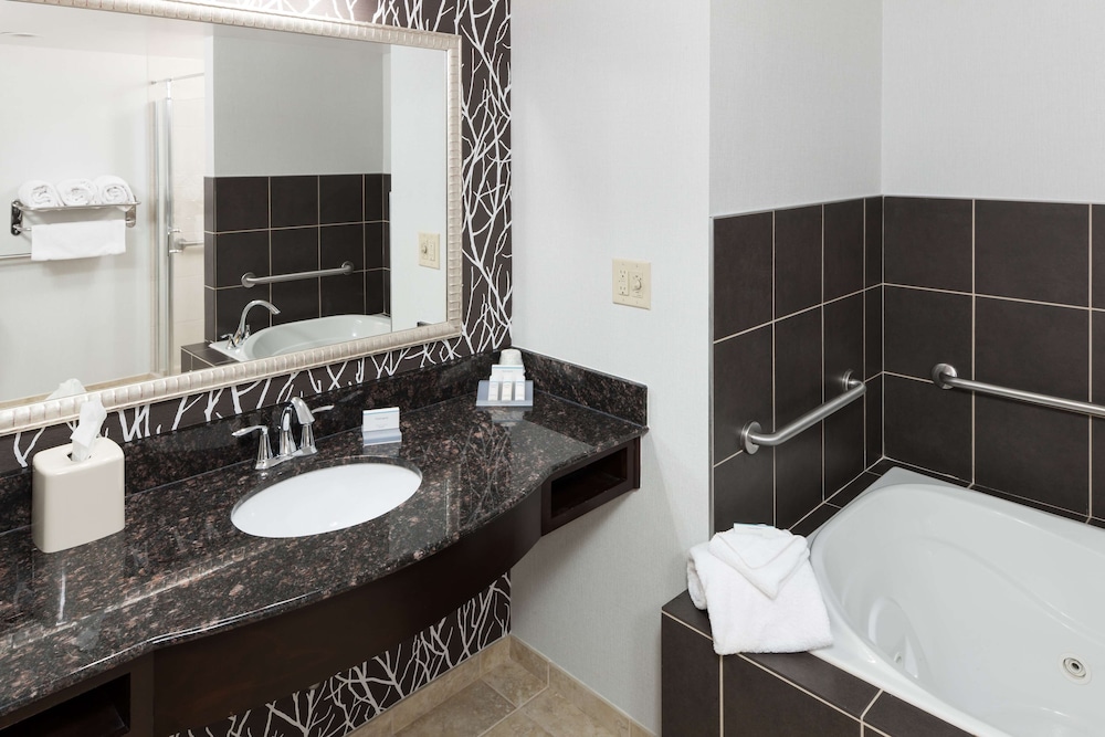 Hilton Garden Inn Cincinnati Mason 14/50