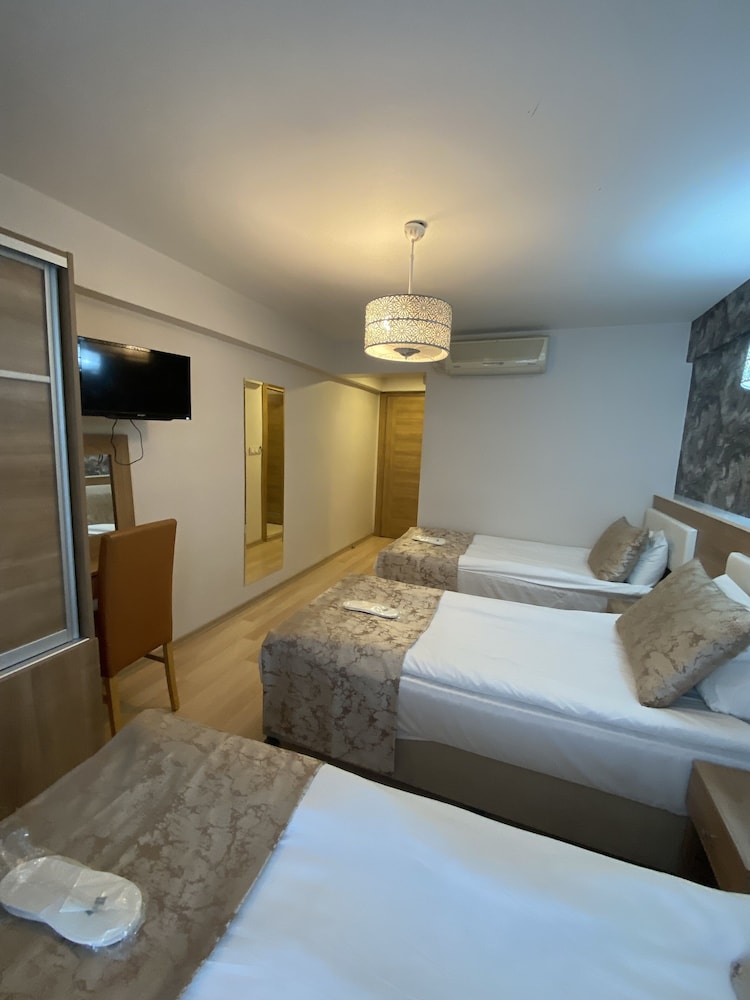غرفة ثلاثية بثلاثة أسرّة، Polanin Hotel Istanbul 3/7