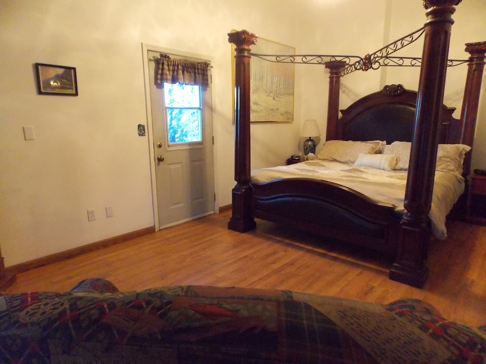 Fairbanks Extended Stay 11/50