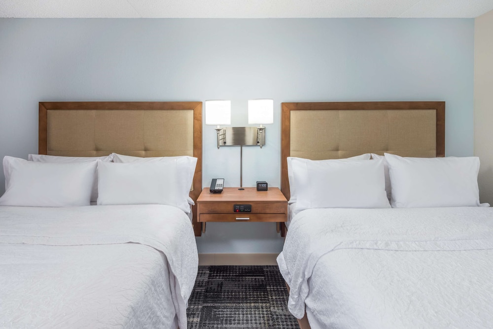 Hampton Inn Columbia MO 15/29
